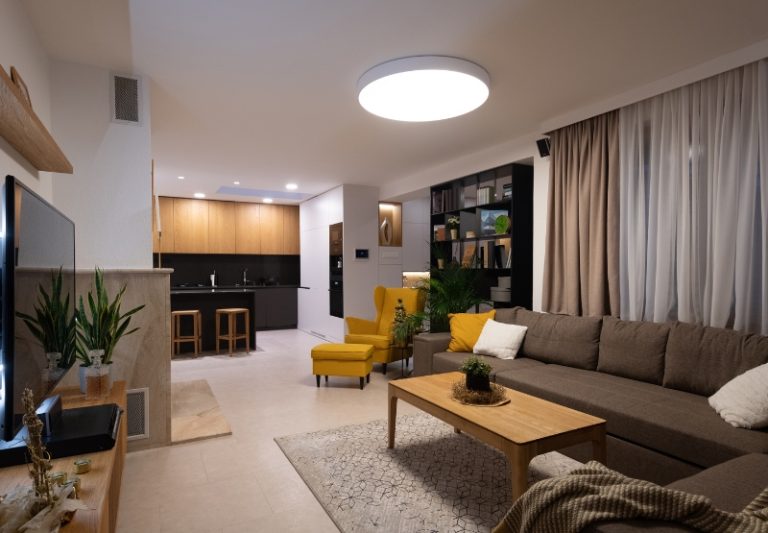 עיצוב סלון בדירה בתל אביב